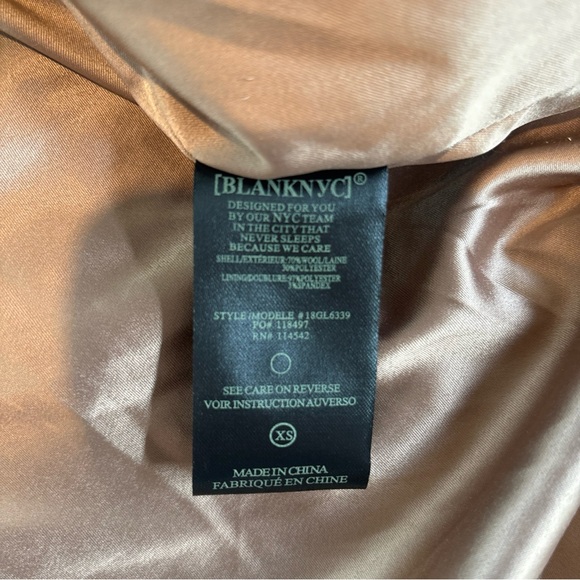 BLANK NYC Jacket Women XS  Beige Wool Blend Plaid Take Note Fringe Cropped - Picture 9 of 10